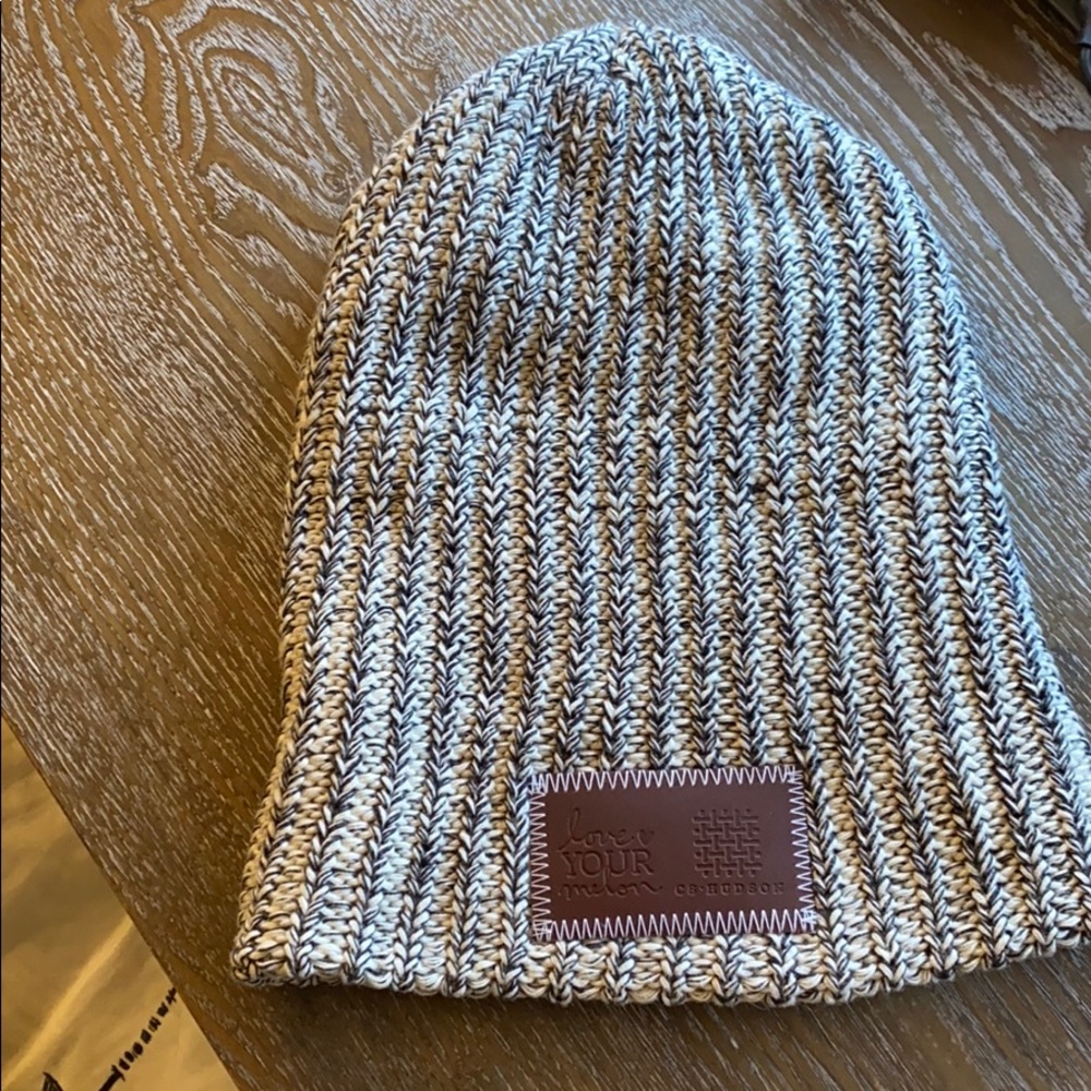 Love Your Melon speckled beanie